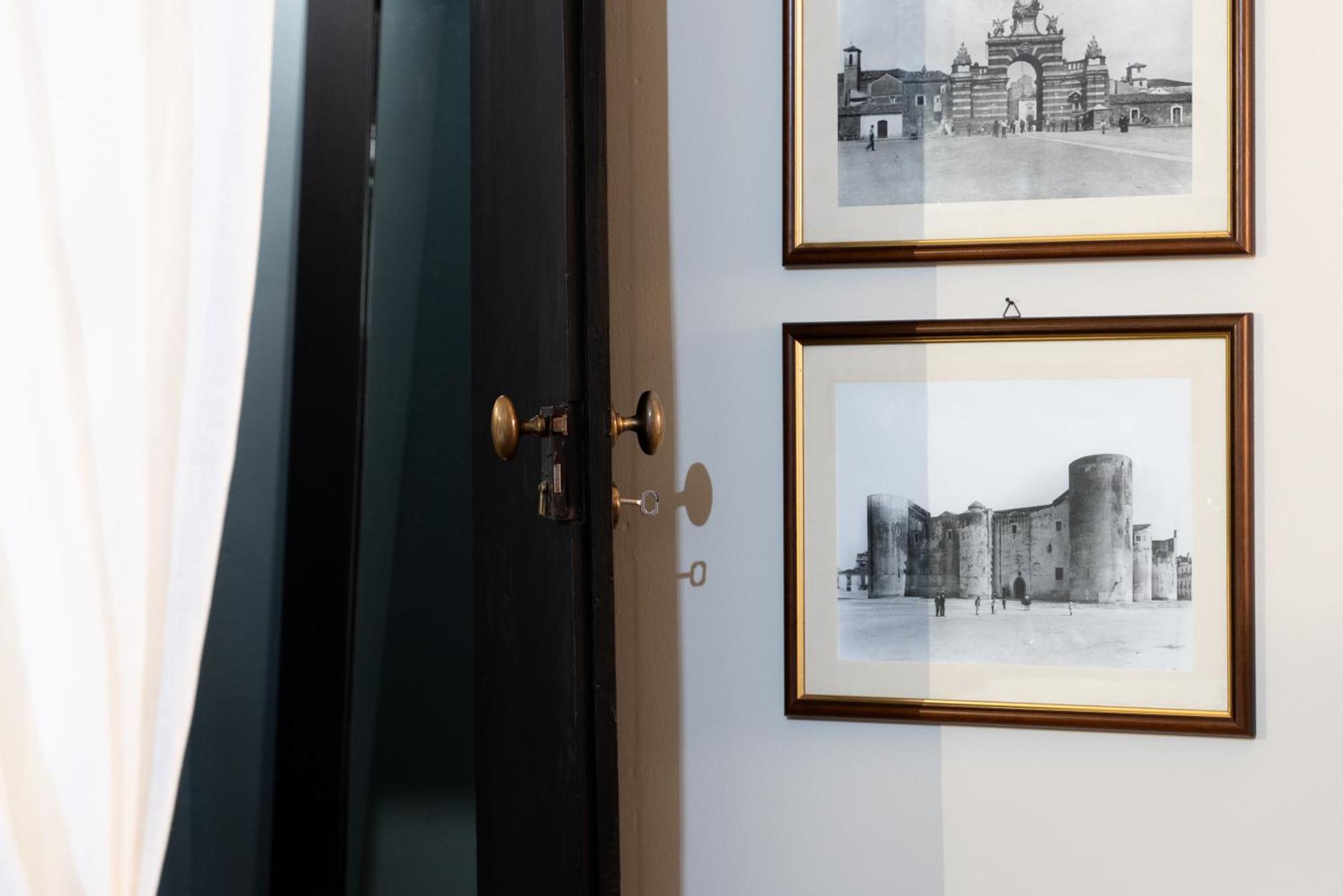 Biscari Home Catania Bagian luar foto